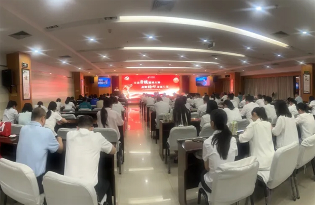 梧州郵政舉辦“傳承勞模精神火種，點燃梧郵發(fā)展引擎”2025 年勞模先進事跡宣講會